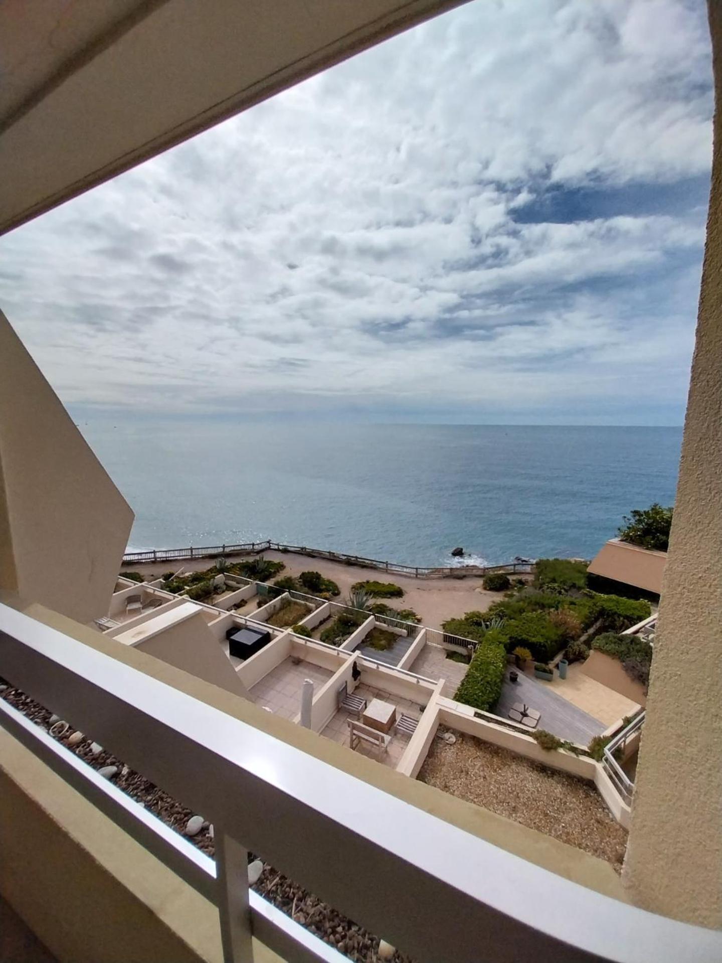front de mer 2 chambres parking quartier corniche Sète Extérieur photo